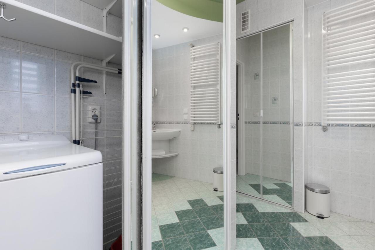 Family Apartment Bogatynska Bemowo By Noclegi Renters Varşova Dış mekan fotoğraf